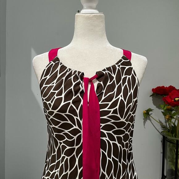 NEW Ann Taylor Silk Classic Keyhole Bow Spiral Flower Sleeveless Two Tone Top 4 - Picture 5 of 16